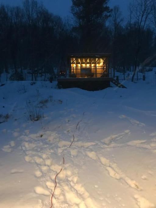 Trivelig Fritidshus Pa Arnes, Senja Straumstad Екстериор снимка